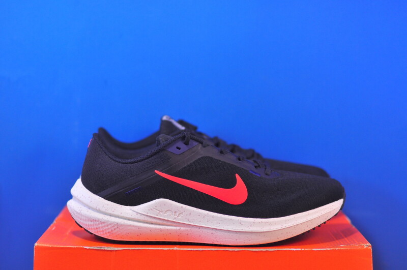 Кросівки Nike Air Winflo 10 Black DV4022-002 - Зображення 3