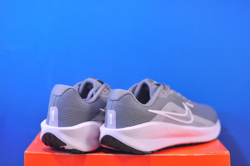 Кросівки Nike Downshifter 13 FD6454-010 - Зображення 2