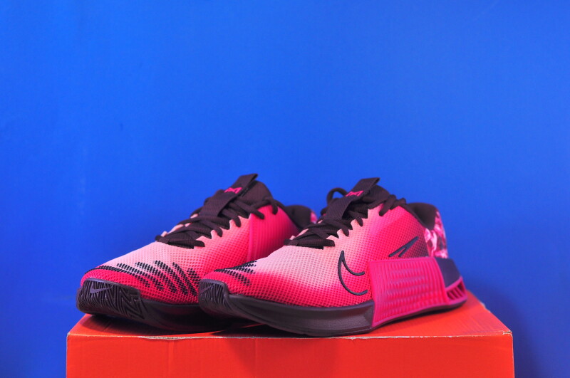 Кросівки Nike Metcon 9 Amp Pink DZ2539-600 - Зображення 1