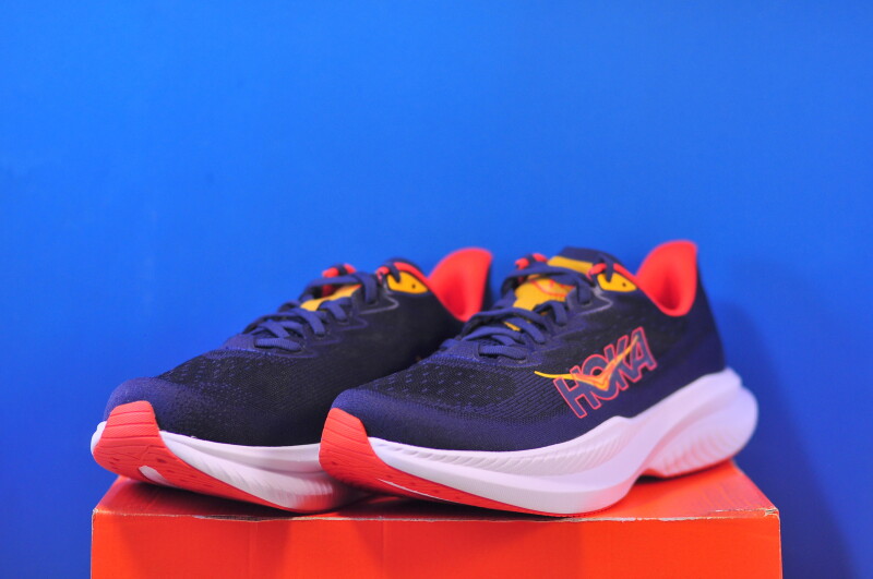 Кросівки Hoka Mach 6 Wide 1147833 VLD - Зображення 1