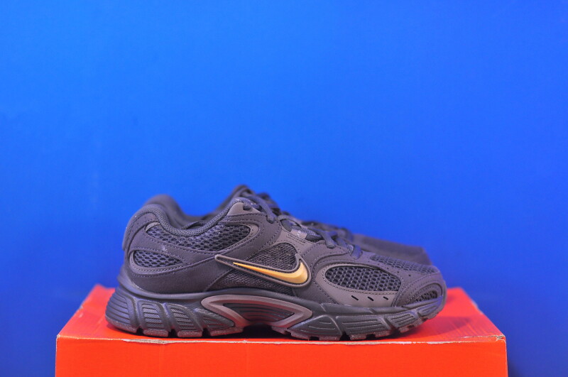 Кросівки Nike V5 RNR Medium Ash Cave Stone II6294-200 - Зображення 3