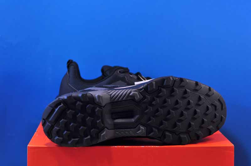Кросівки Adidas Terrex Eastrail 2 RAIN.RDY - Зображення 4