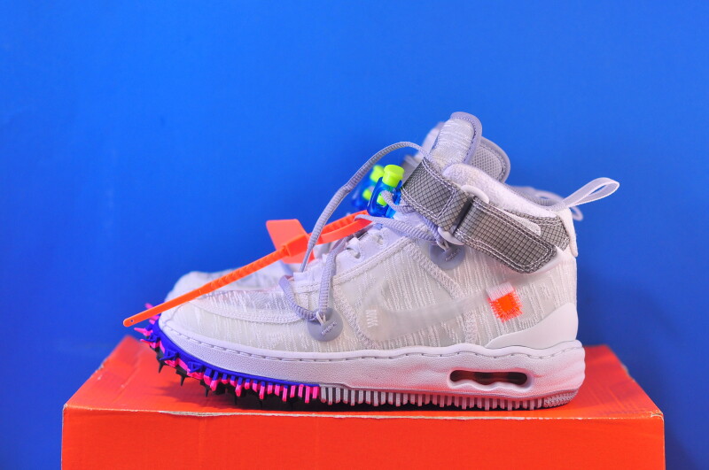 Кросівки Nike Air Force 1 Mid SP Off-White DO6290-100