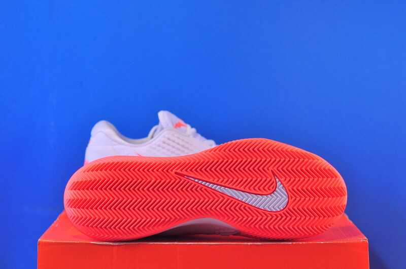 Кросівки Nike Zoom Vapor Cage 4 Rafa Clay DV1773-106 - Зображення 4
