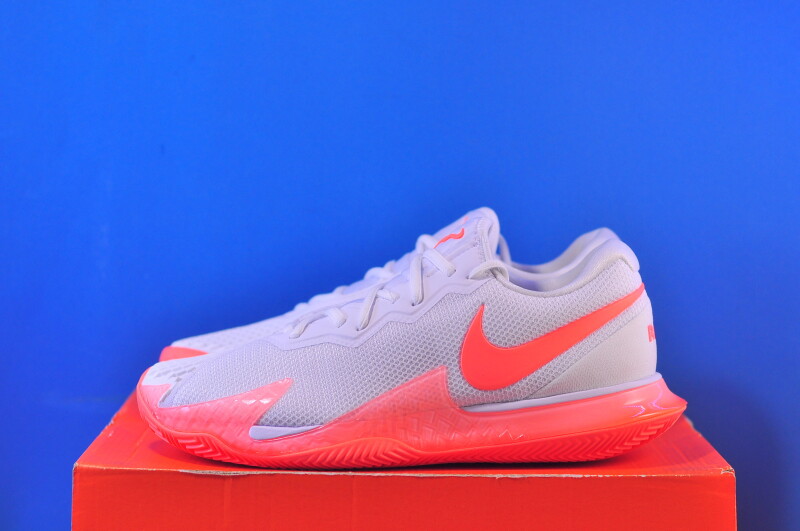 Кросівки Nike Zoom Vapor Cage 4 Rafa Clay DV1773-106