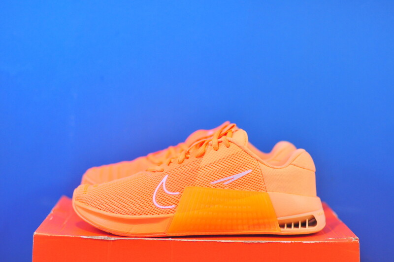 Кросівки Nike Metcon 9 Amp Workout Shoes Orange DZ2616-800