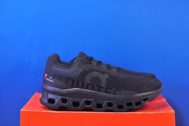 Кросівки On Cloudmonster Black 61.99025 - Зображення 3