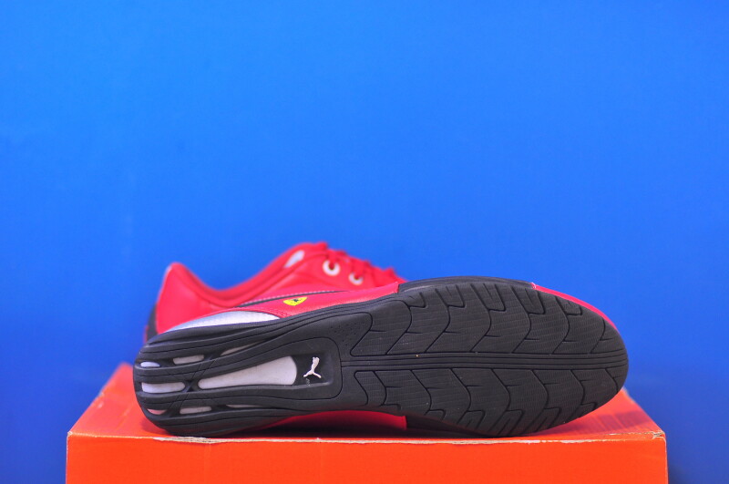 Кросівки Puma Scuderia Ferrari Drift Cat 5 304946-04 - Зображення 4