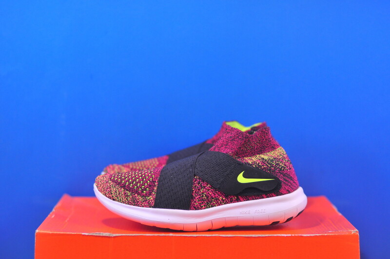 Кросівки Nike Free Run Motion 880846-004