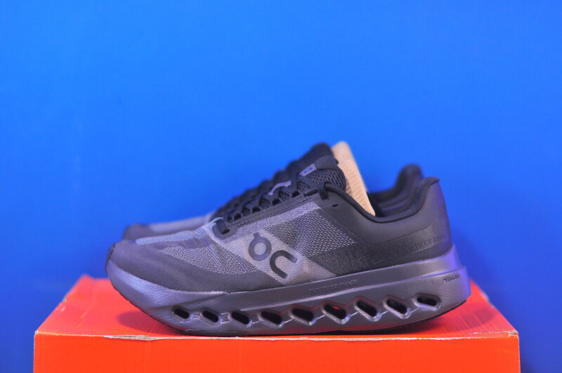 Кросівки On Cloudsurfer Next Wide 3WE30200106