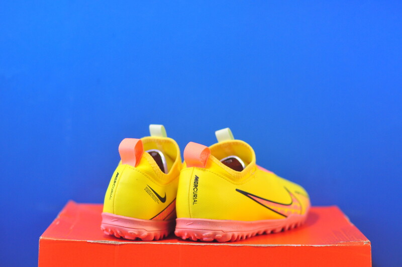 Сороканіжки Nike Zoom Vapor 15 TF Academy Yellow DJ5621-780 - Зображення 2