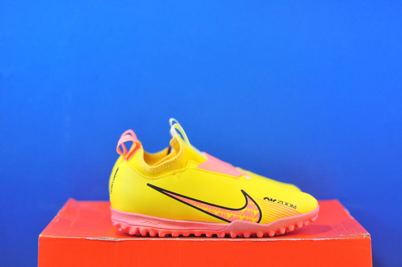 Сороканіжки Nike Zoom Vapor 15 TF Academy Yellow DJ5621-780 - Зображення 3