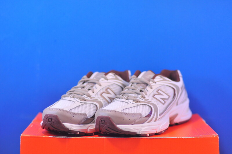 Кросівки New Balance 530 Beige Brown U530COB - Зображення 1