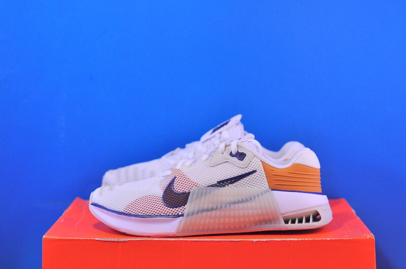 Кросівки Nike Metcon 9 AMP DZ2539-100