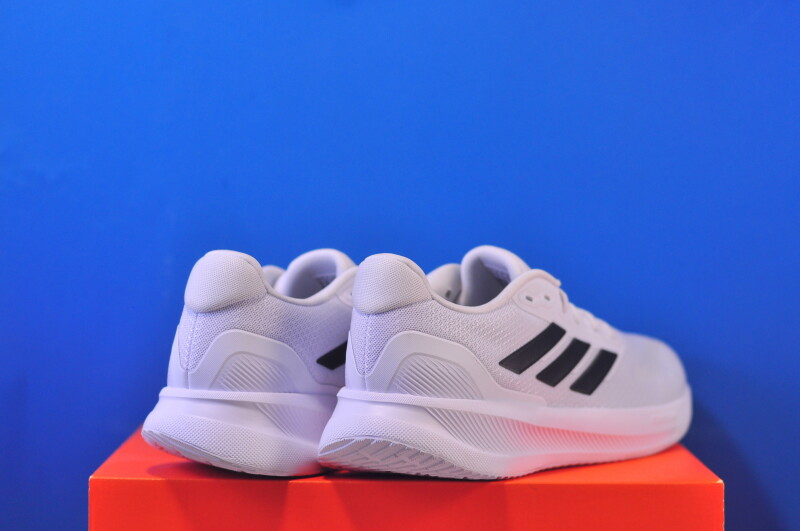 Кросівки Adidas Runfalcon 5 JH9637 - Зображення 2