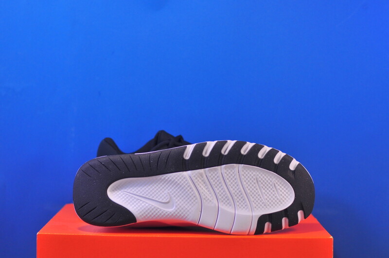 Кросівки Nike Flex Train HV9981-004 - Зображення 4