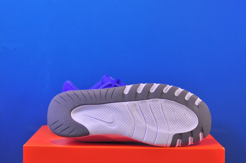 Кросівки Nike Flex Train HV9981-500 - Зображення 4