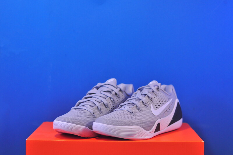 Кросівки Nike Kobe Ix Elite Low Em Protro Grey IH1401-001 - Зображення 1