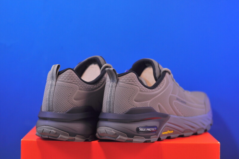 Кросівки Skechers MAX PROTECT-Irongaurd 237672/TPBK - Зображення 2
