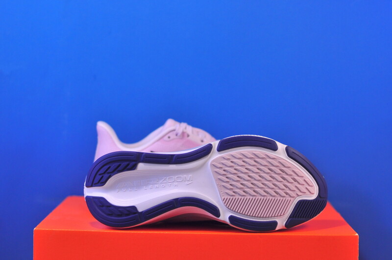 Кросівки Nike Air Zoom Pegasus 42 IB1881-500 - Зображення 4