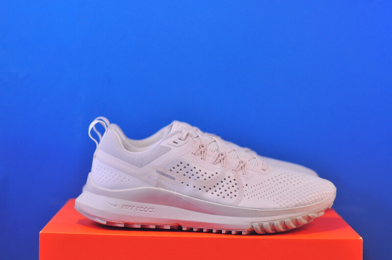 Кросівки Nike Pegasus Trail 4 Beige DJ6158-008 - Зображення 3