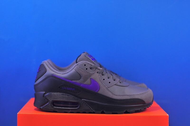 Кросівки Nike Air Max 90 Black/Grey IF0670-004 - Зображення 3