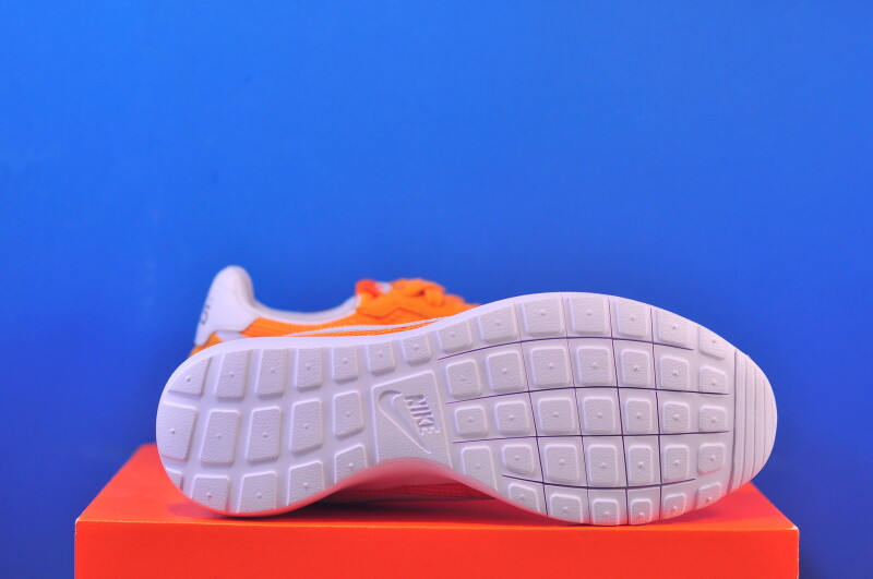 Кросівки Nike Roshe Ld 1000 844266-800 - Зображення 4