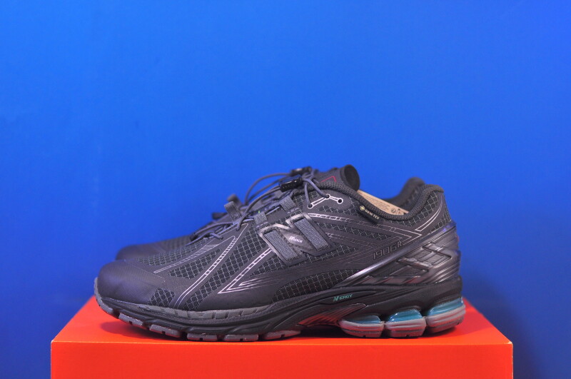 Кросівки New Balance 1906R Gore-Tex U19061VF