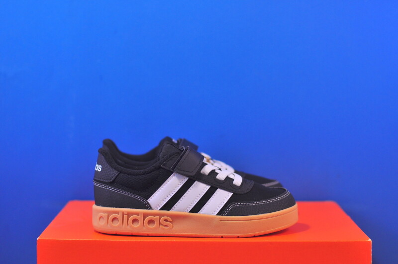 Кросівки Adidas Breakbase JR9779 - Зображення 3
