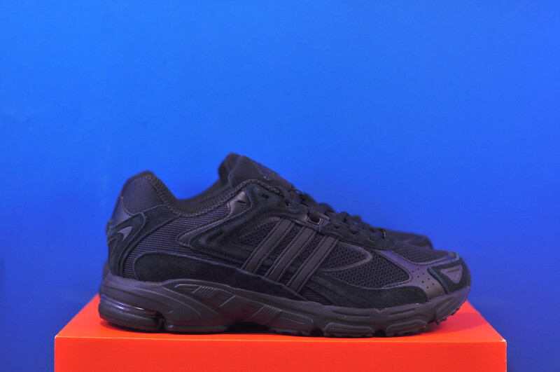 Кросівки Adidas Response CL ID8307 - Зображення 3