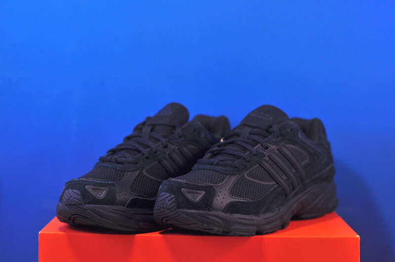 Кросівки Adidas Response CL ID8307 - Зображення 1