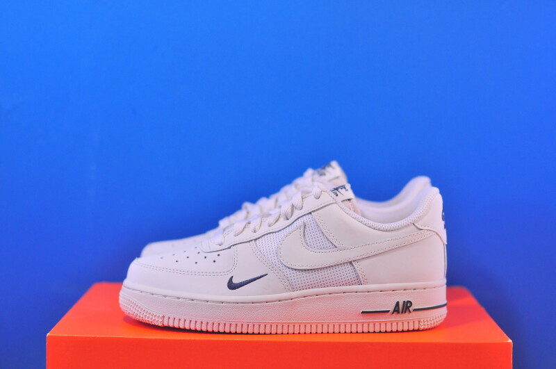 Кросівки Nike Air Force 1 '07 Lv8 IM6002-030
