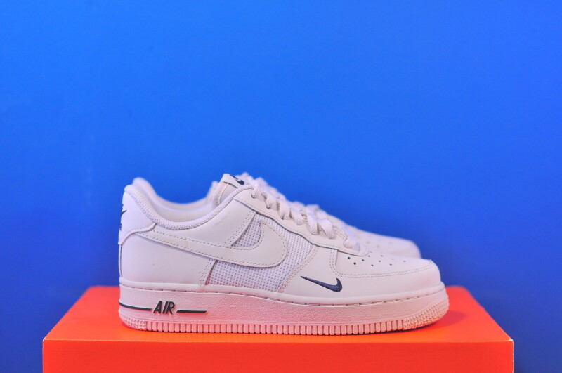 Кросівки Nike Air Force 1 '07 Lv8 IM6002-030 - Зображення 3