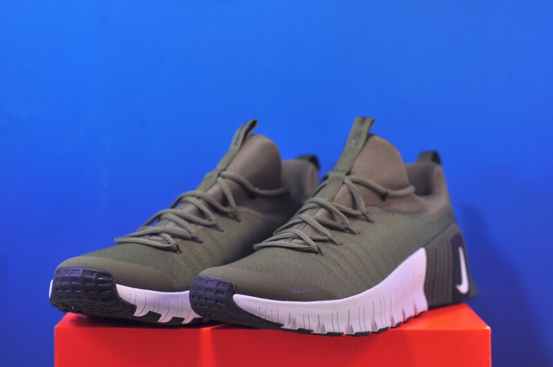 Кросівки Nike Free Metcon 6 FJ7127-202 - Зображення 1