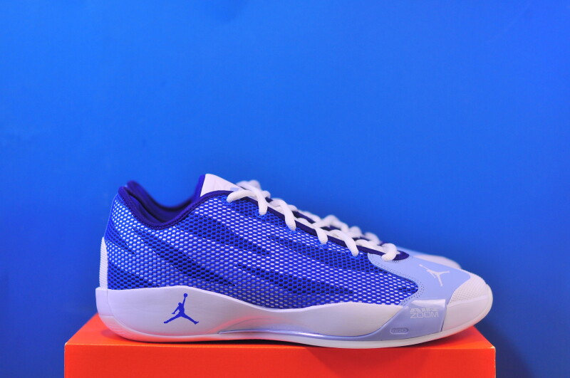 Кросівки Nike Jordan Luka 77 IF1610-102 - Зображення 3