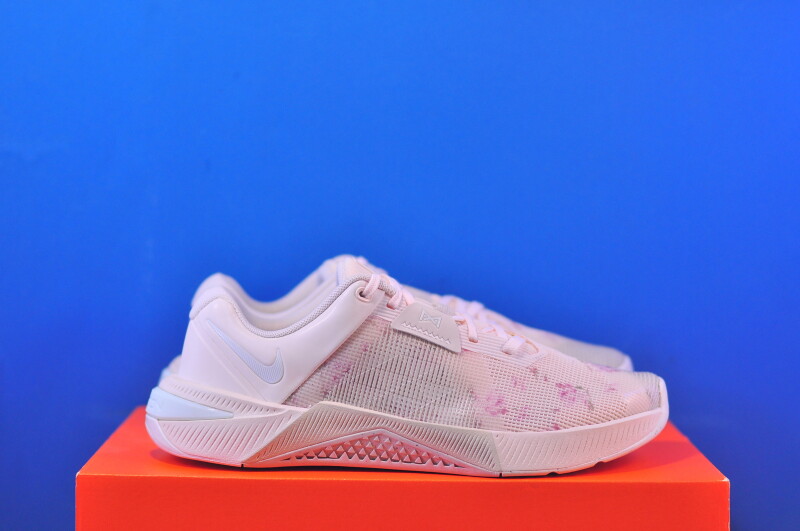 Кросівки Nike Metcon 10 IB6544-100 - Зображення 3