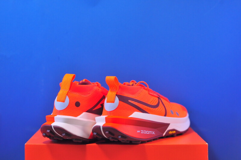 Кросівки Nike Zegama Trail Orange FD5191-800 - Зображення 2