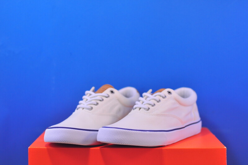 Топсайдери Sperry Striper II CVO STS22043 - Зображення 1