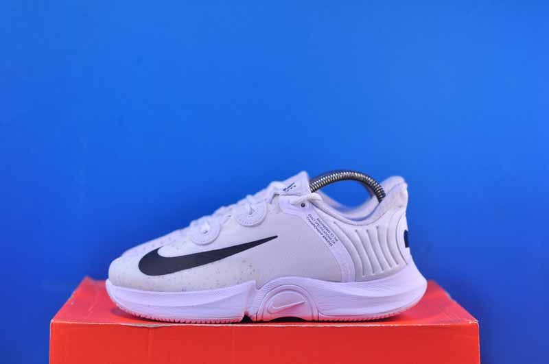 Тенісні кросівки Nike Court Air Zoom GP Turbo HC DX6956-100 - Зображення 4