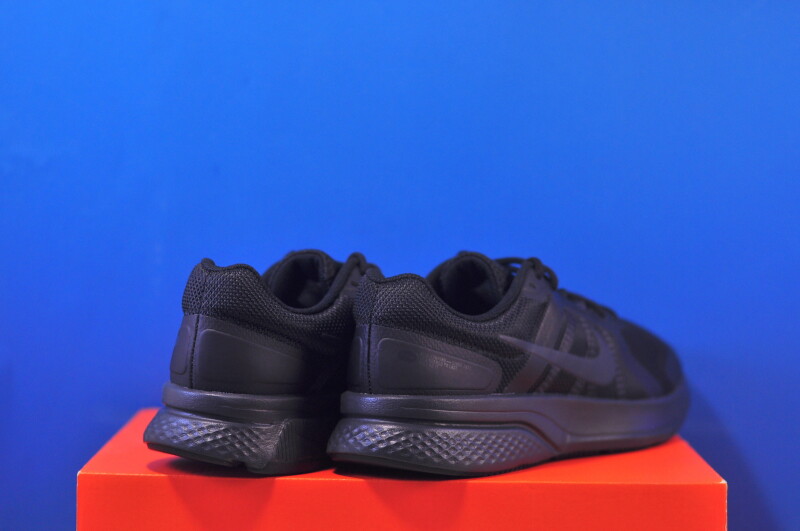 Кросівки Nike Run Swift 2 CU3517-002 - Зображення 2