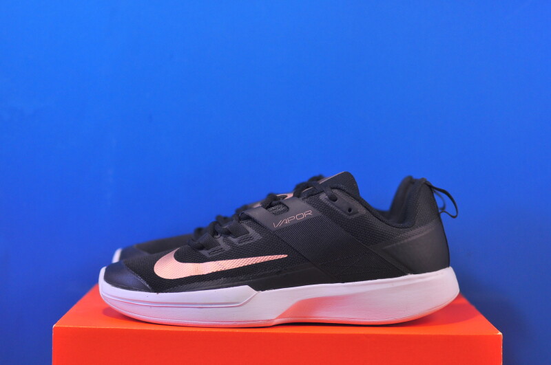 Кросівки Nike Vapor Lite Hc DC3431-033