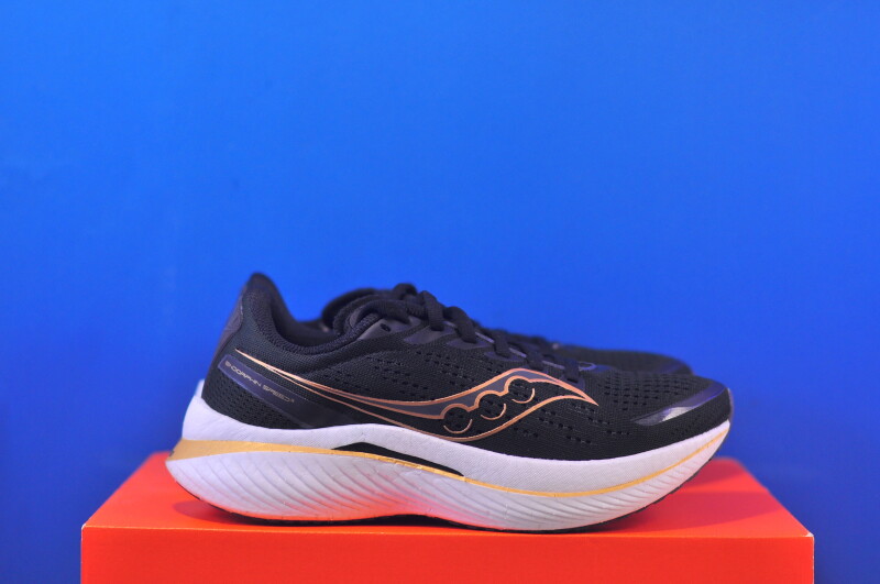Кросівки Saucony Endorphin Speed 3 Black S10756-10 - Зображення 3