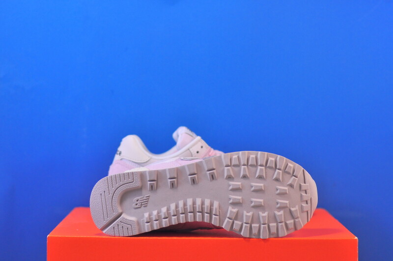 Кросівки New Balance 574 WL574DL2 - Зображення 4