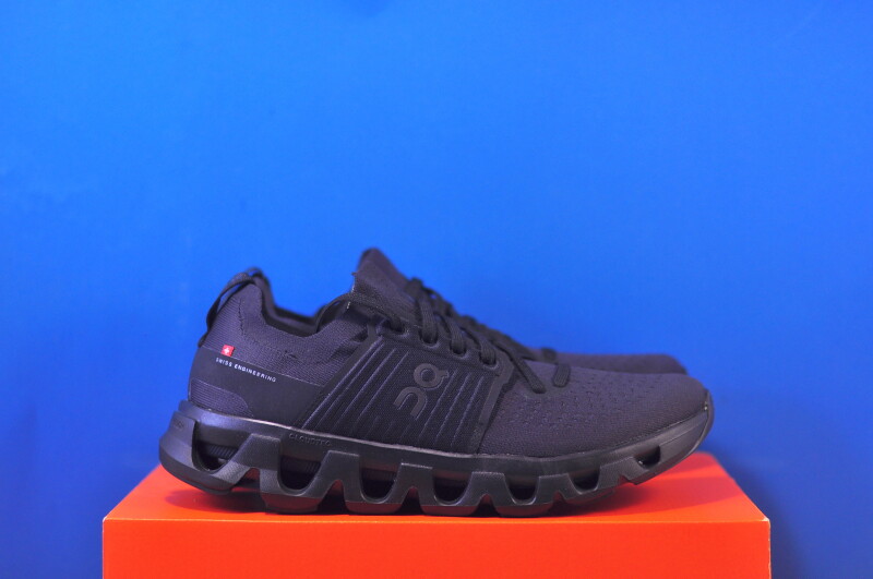 Кросівки On Cloudswift 4 Black 3MF10130106 - Зображення 3