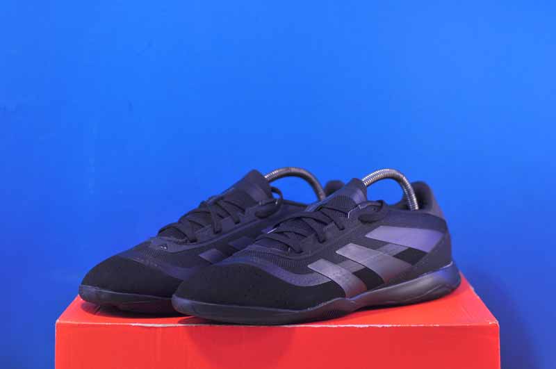 Футзалки Adidas Predator League L IN IG5457 - Зображення 1