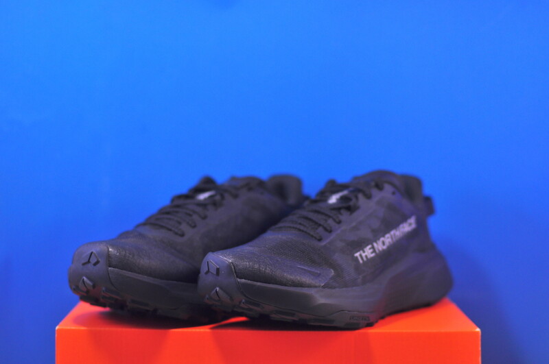 Кросівки The North Face Altamesa 300 V2 NF0A8G6MKX7 - Зображення 1