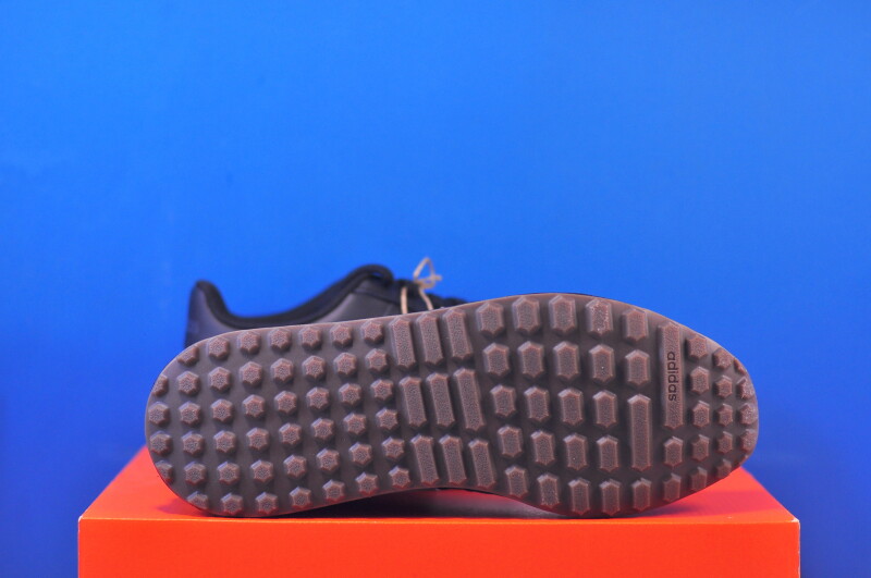 Кросівки Adidas Run 84 JI4873 - Зображення 4