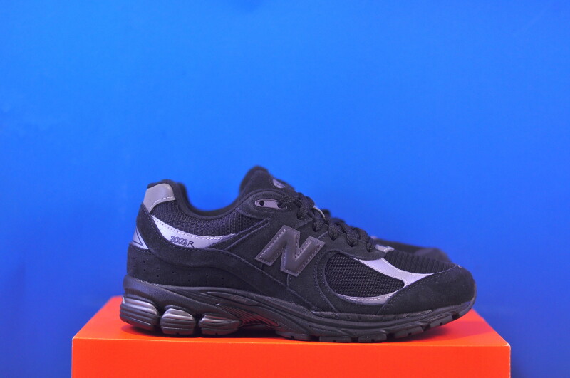 Кросівки New Balance 2002R Black U2002ROS - Зображення 3