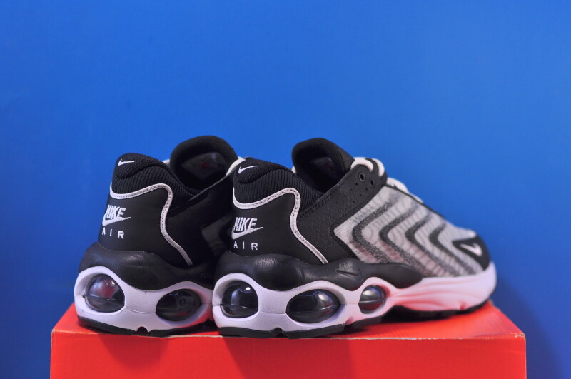 Кросівки Nike Air Max Tw Black/White - Зображення 2