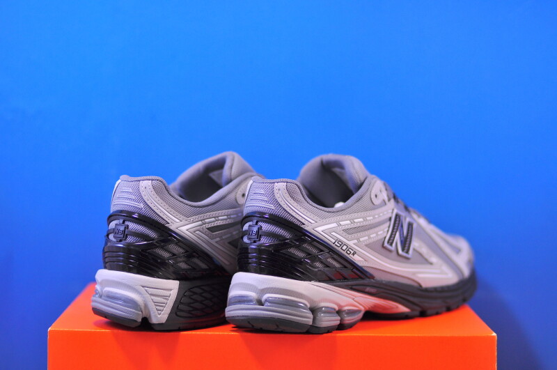 Кросівки New Balance 1906R M1906RLG - Зображення 2